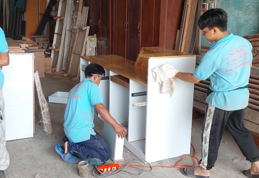 Hình Ảnh Sản Xuất Tại Xưởng Nội Thất - Quy Trình Chuyên Nghiệp 17 Hình ảnh sản xuất tại xưởng