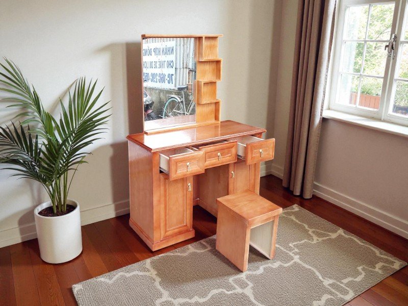 Bàn trang điểm nhỏ gọn