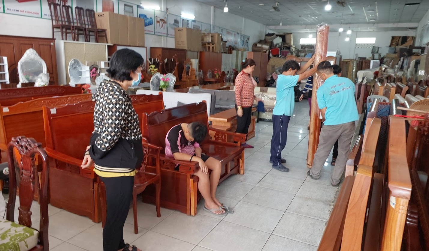 Giá đồ gỗ 2025 cập nhật – Mẫu bàn ghế, tủ, giường đẹp 29 Giá đồ gỗ 2025 cập nhật