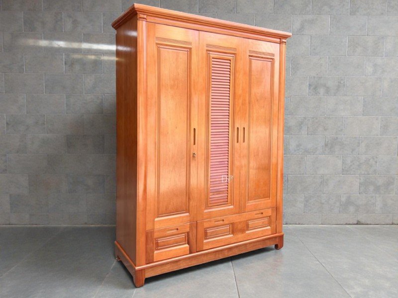 Tủ quần áo gỗ tự nhiên