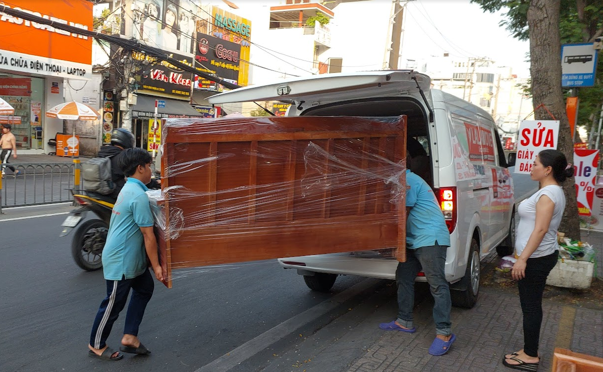 Mua nội thất tại TPHCM