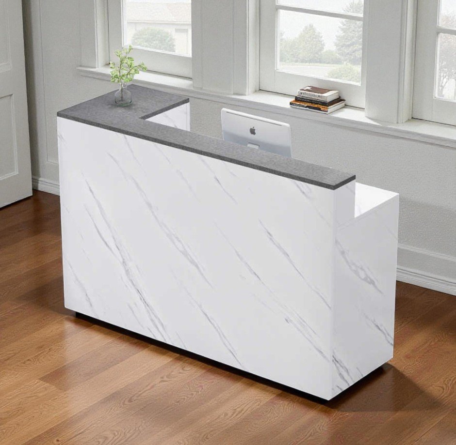 Quầy lễ tân văn phòng