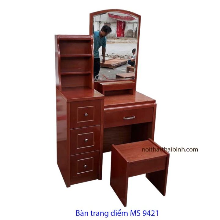 Bàn trang điểm hiện đại đẹp MS 9421