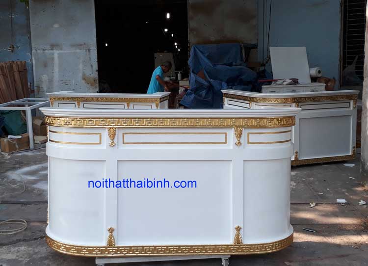 Quầy lễ tân khách sạn 5 sao