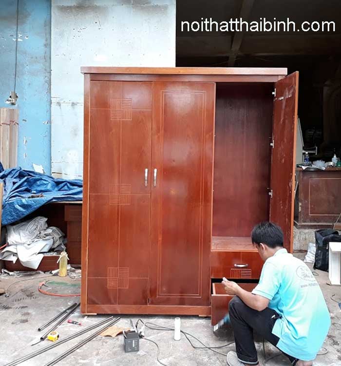 Tủ quần áo gỗ công nghiệp giá rẻ