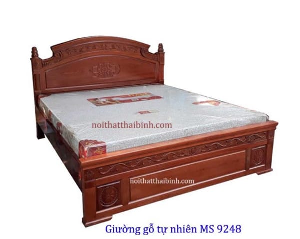 giường ngủ bằng gỗ