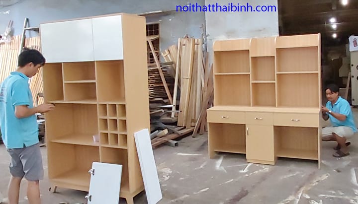 Bàn học cho 2 bé