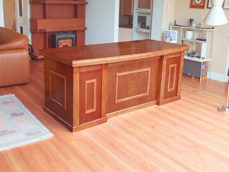 Bàn làm việc gỗ giá rẻ