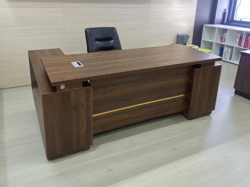 Bàn làm việc gỗ tự nhiên