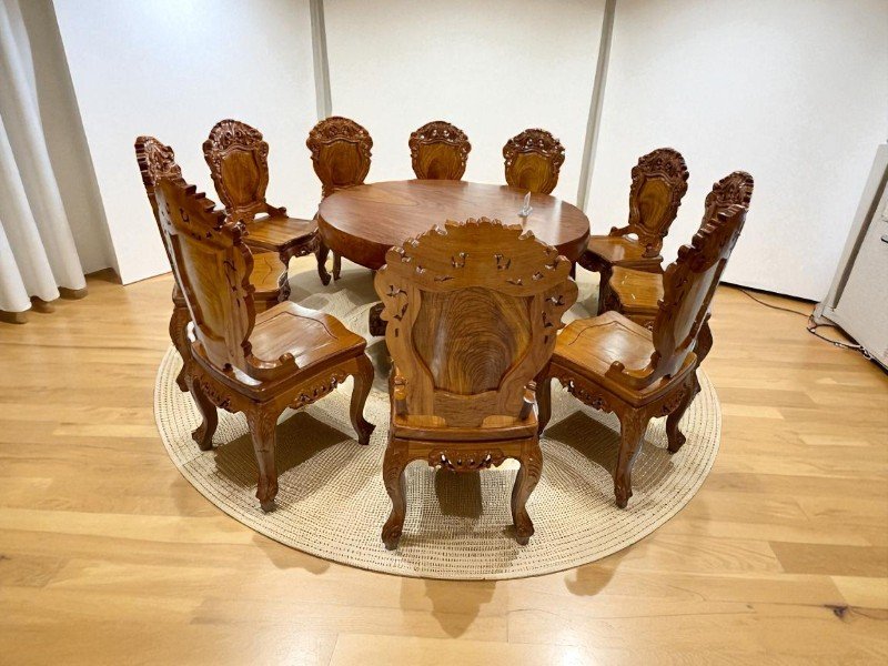 Mua bàn ghế phòng khách