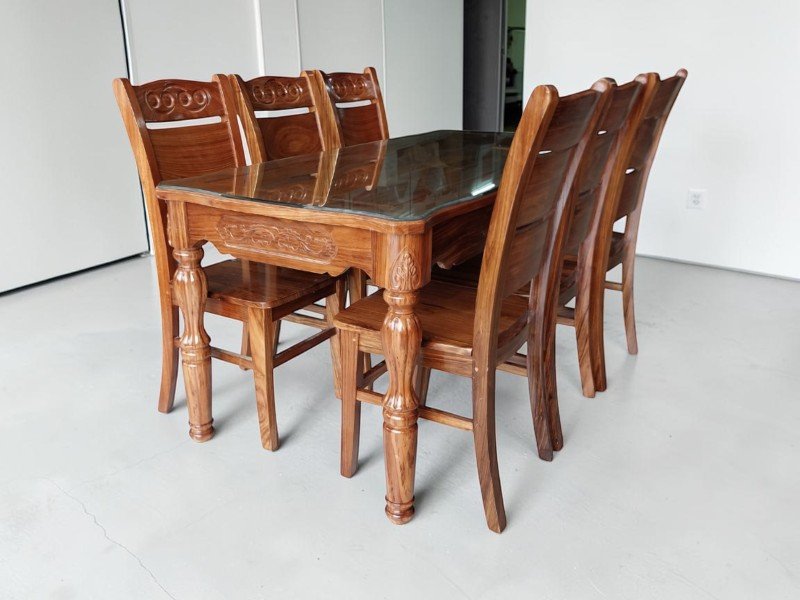 Bí quyết chọn mua bàn ghế cho gia đình