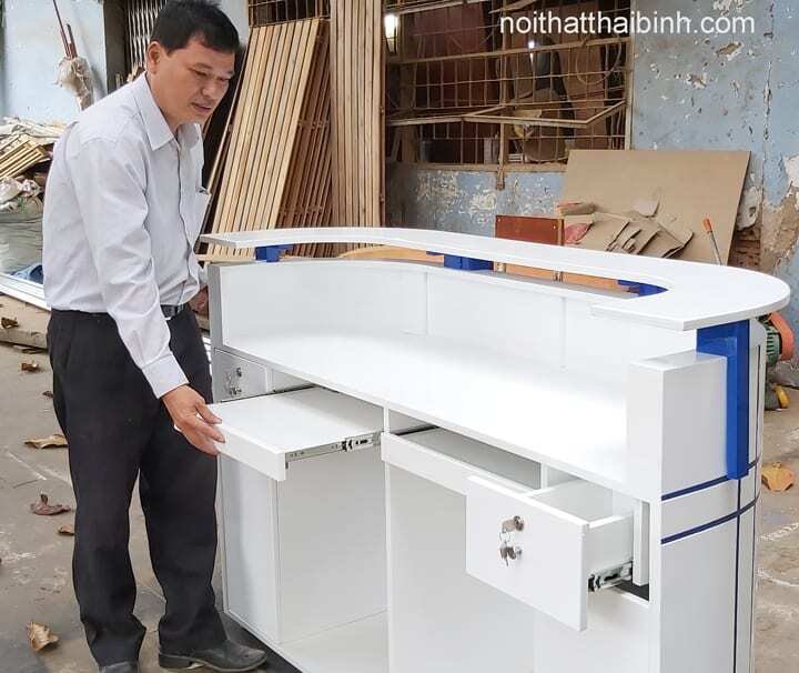 Bàn quầy lễ tân đẹp MS 9967