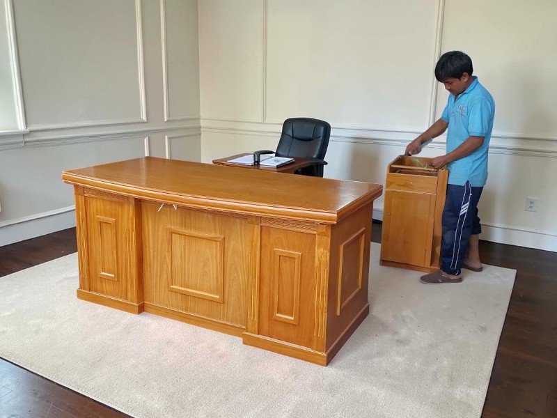 Mua nội thất văn phòng làm việc ở đâu tại TPHCM