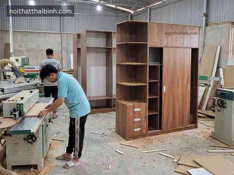 Tủ áo cao áp trần đẹp hiện đại Tủ áo cao áp trần đẹp hiện đại tại xưởng mộc nội thất Thái Bình