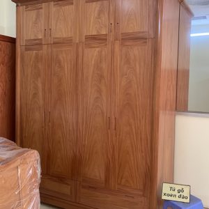 Tủ áo gỗ xoan đào cao áp trần MS 2226