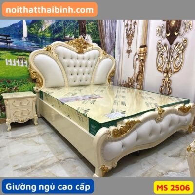 Giường ngủ cao cấp nhủ vàng