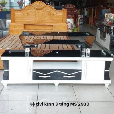 Kệ tivi kính cường lực 3 tầng