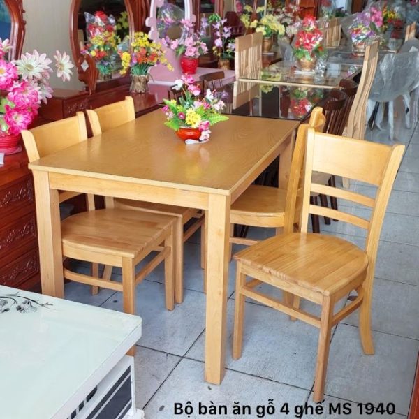 Bộ bàn ăn gỗ tự nhiên 4 ghế