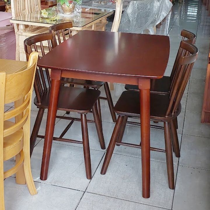 Nơi bán bộ bàn ăn gỗ cao cấp 4 ghế
