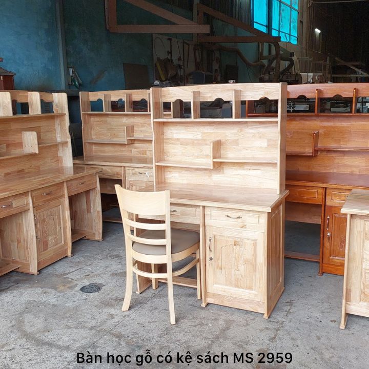 Bàn ngồi học cho bé có kệ gỗ tự nhiên