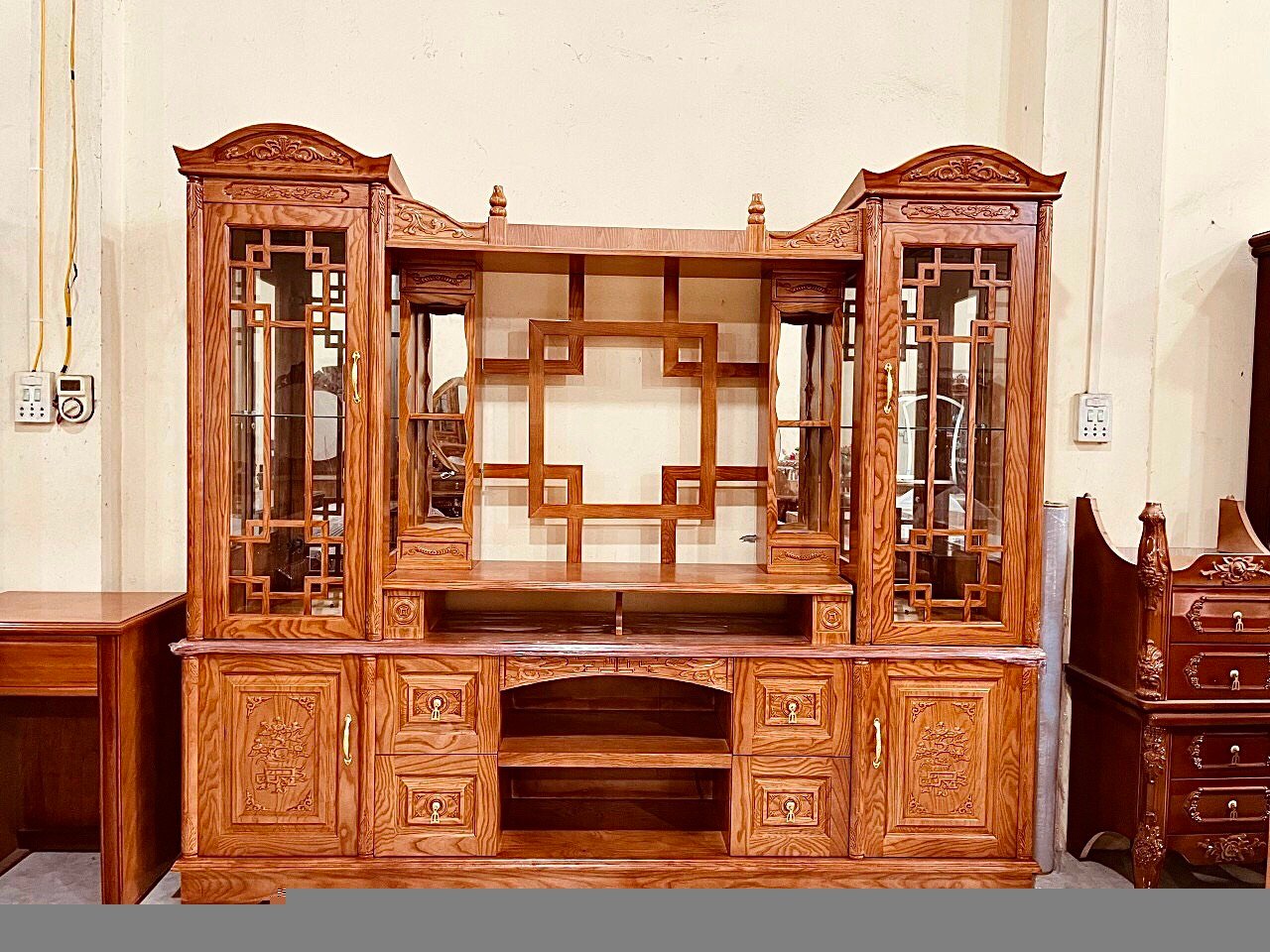 Mẫu tủ rượu đẹp Mẫu tủ rượu đẹp