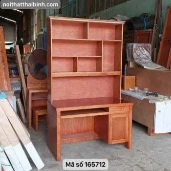 10 Mẫu bàn học sinh có giá sách bằng gỗ đẹp mắt