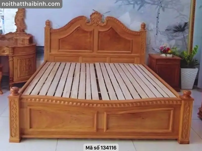 Giường ngủ gỗ tự nhiên hiện đại