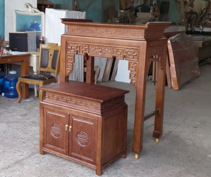 Tủ thờ gỗ tự nhiên bền đẹp