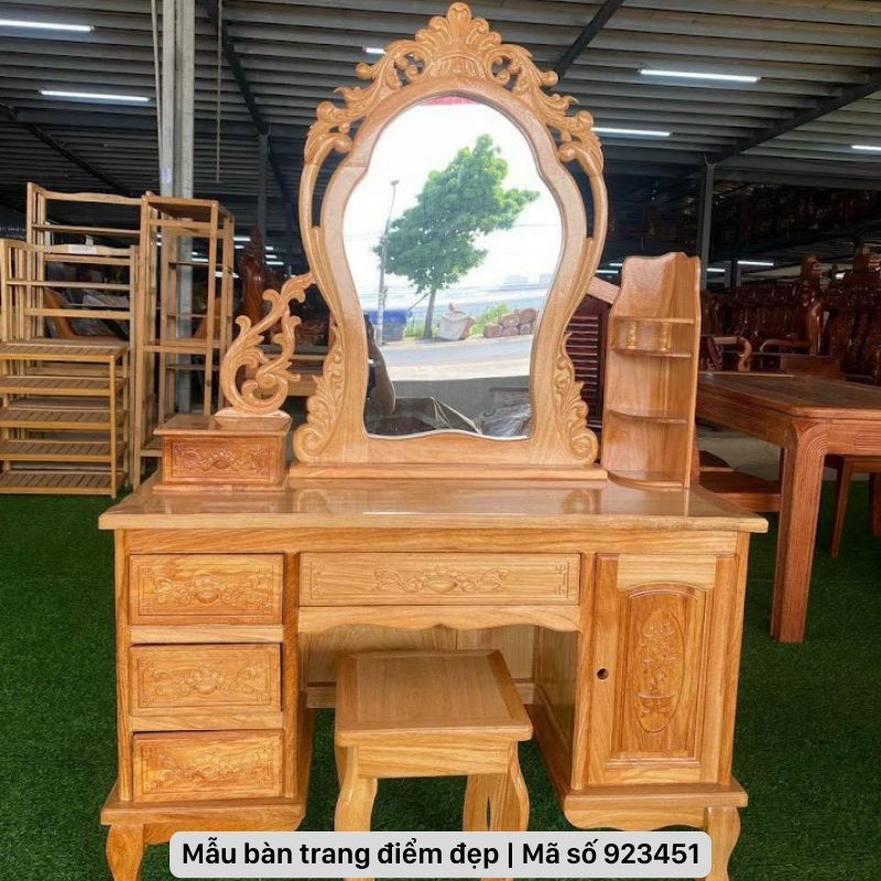 Mẫu bàn trang điểm gỗ tự nhiên