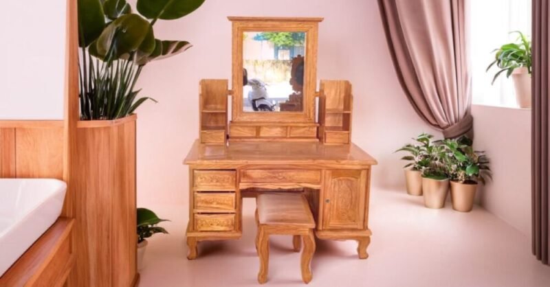 6 bước làm sạch bàn trang điểm đúng cách giúp bàn luôn như mới 6 bước làm sạch bàn trang điểm đúng cách giúp bàn luôn như mới