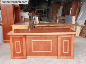 5 cách làm mới bàn làm việc gỗ của bạn