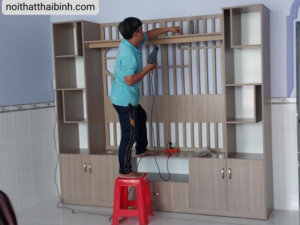 Hướng Dẫn Sắp Xếp Kệ Tivi Trong Phòng Khách Đẹp và Hợp Lý 2 6 cách sắp xếp kệ tivi khoa học nhất