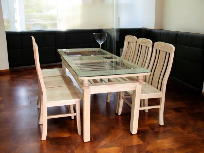 5 cách chống mối mọt cho bàn ăn gỗ hiệu quả