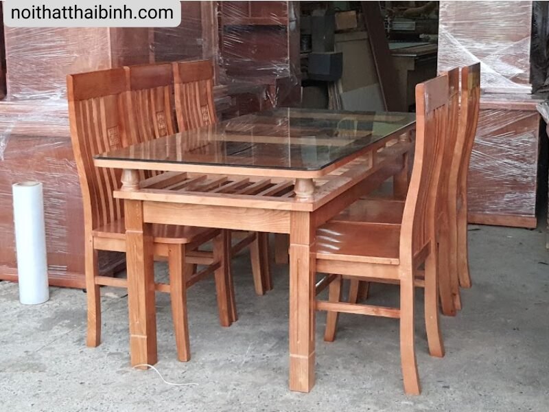 9 cách bảo quản bàn ăn gỗ luôn bền đẹp