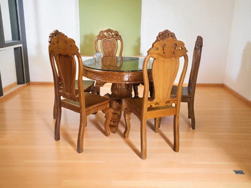 Hướng Dẫn Chọn Bàn Ăn Gỗ Toàn Tập - Bí Quyết Từ Chuyên Gia Nội Thất 21 Hướng dẫn chọn bàn ăn gỗ