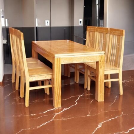 5 Bí Quyết Giữ Bàn Ăn Gỗ Không Bị Cong Vênh