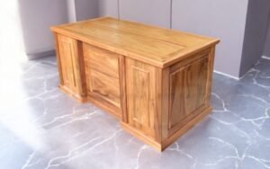 Mẫu bàn làm việc giá rẻ nhưng chất lượng tốt nên mua
