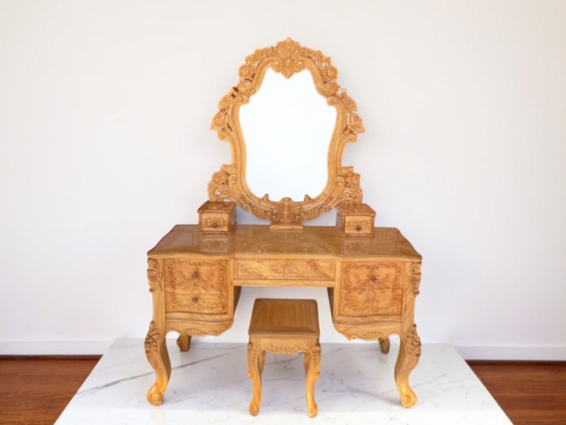 6 Kinh Nghiệm Mua Bàn Trang Điểm Chất Lượng Cao 6 6 Kinh Nghiệm Mua Bàn Trang Điểm Chất Lượng Cao