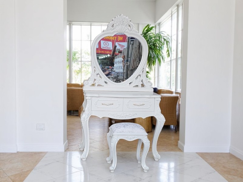 6 Kinh Nghiệm Mua Bàn Trang Điểm Chất Lượng Cao 2 6 Kinh Nghiệm Mua Bàn Trang Điểm Chất Lượng Cao