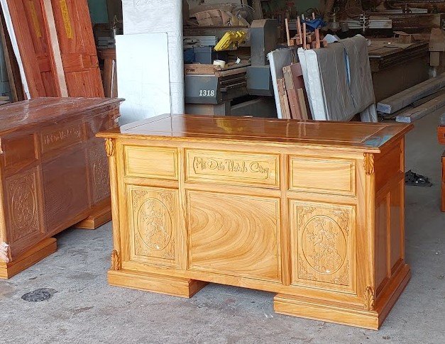 Bàn giám đốc sang trọng tphcm