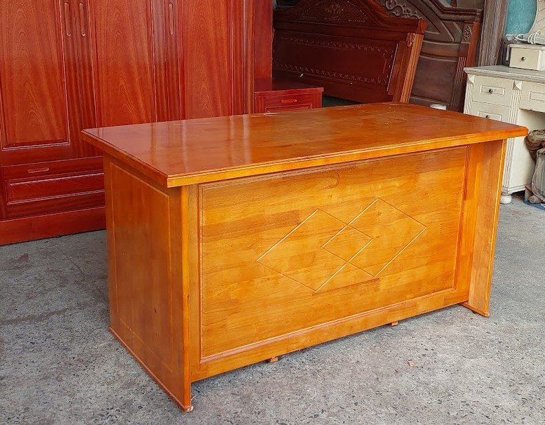 Mẫu bàn giám đốc gỗ tự nhiên