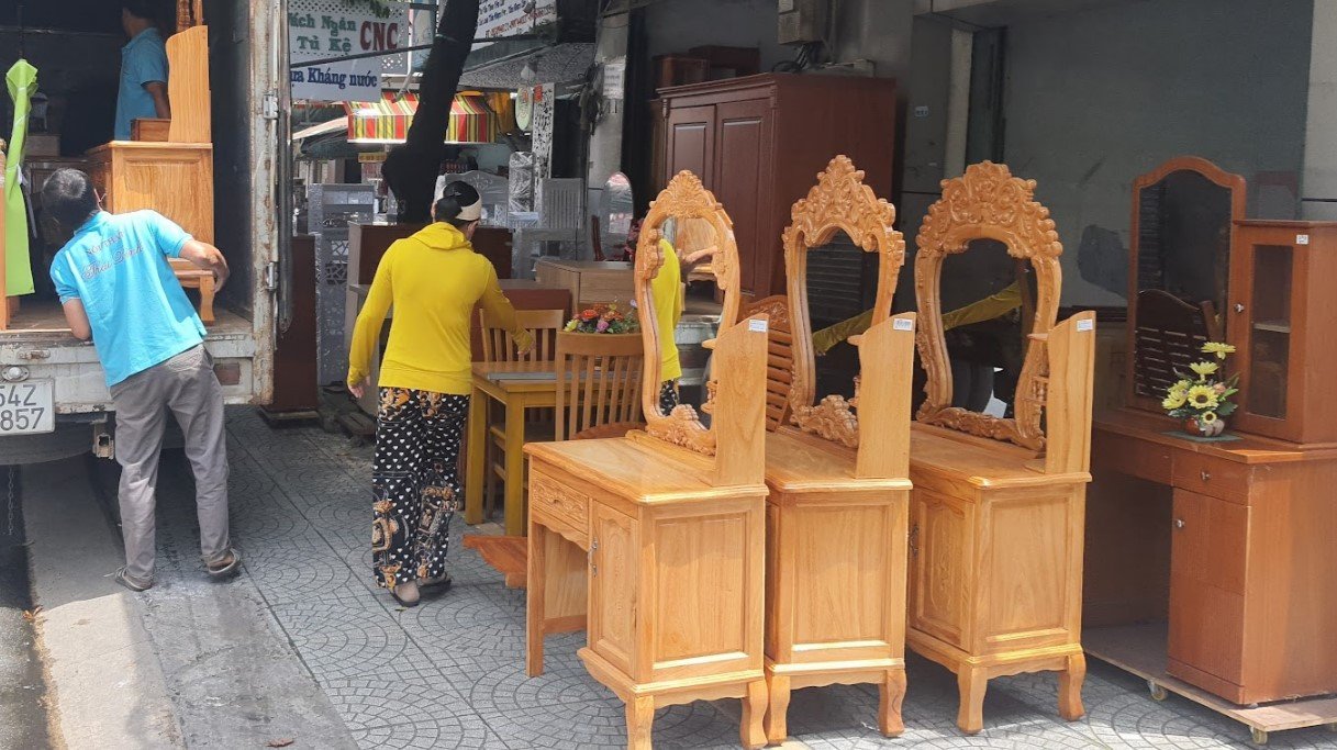 Bàn trang điểm tại TPHCM mẫu mã đa dạng giá tốt Bàn trang điểm gỗ tự nhiên