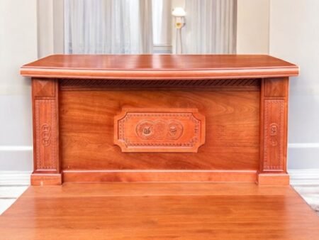 Bàn làm việc giám đốc tại quận 6 sang trọng tiện nghi