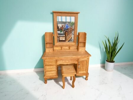 Bộ bàn trang điểm tại TPHCM thiết kế tiện nghi sang trọng