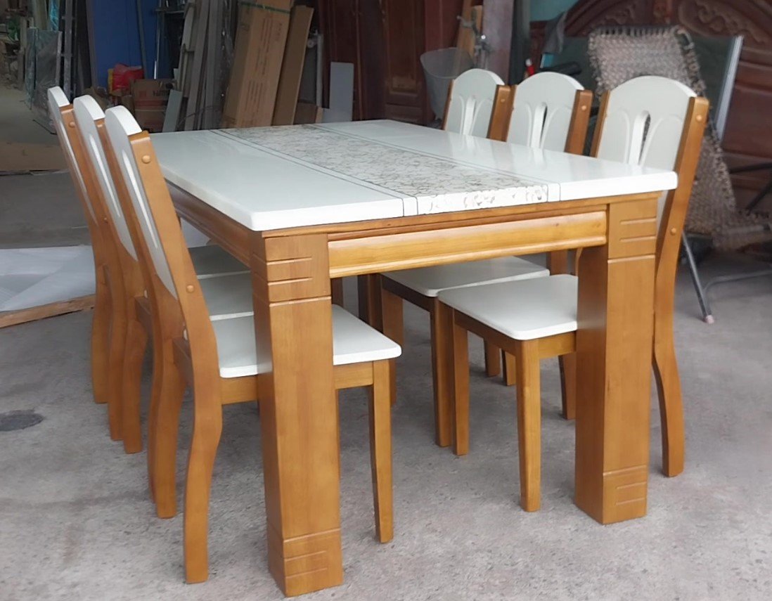 5 lời khuyên mua bàn ăn gỗ tiết kiệm chi phí Mẫu bàn ăn gỗ đẹp bày bán dịp khuyến mãi cuối năm