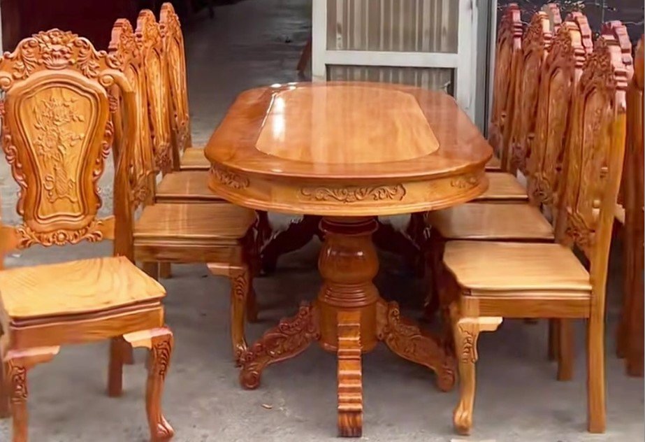 5 lời khuyên mua bàn ăn gỗ tiết kiệm chi phí Bàn ăn gỗ tự nhiên bảo hành dài hạn giao lắp tận nhà