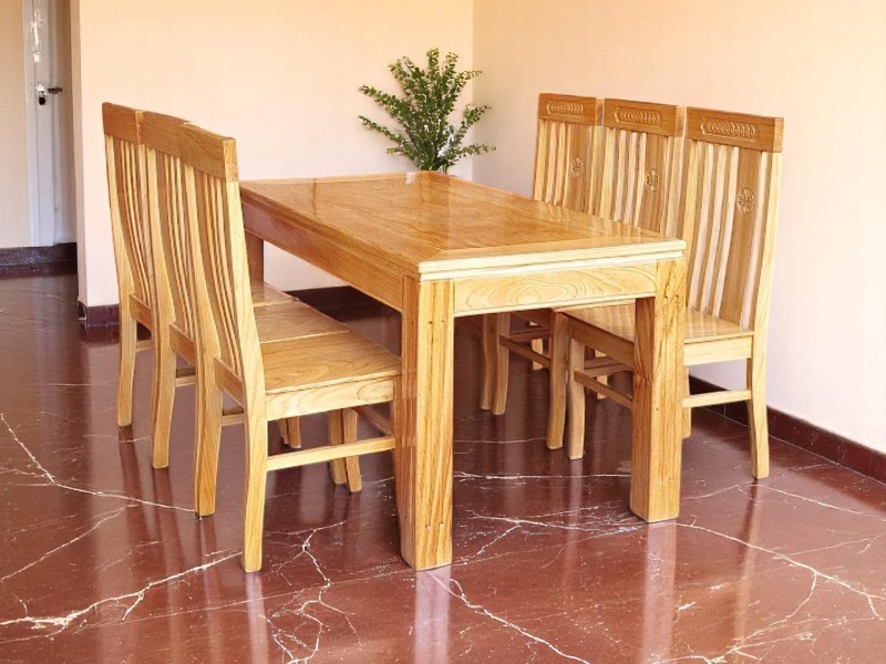 5 mẹo làm mới bàn ăn gỗ không tốn kém mà hiệu quả bất ngờ 5 Mẹo làm mới bàn ăn gỗ không tốn kém
