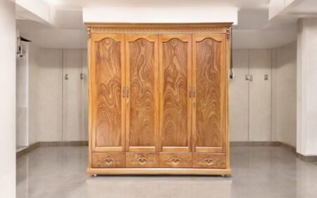 Tủ cánh kính tại TPHCM kiểu dáng sang trọng tiện dụng