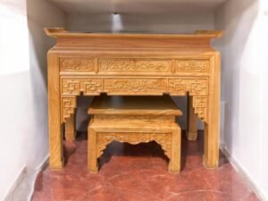 Bàn thờ ông địa tại TPHCM hợp tài lộc bình an