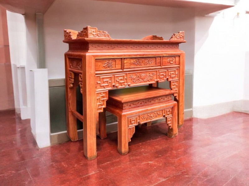 Tủ thờ tại TPHCM đẹp sang trọng nhiều mẫu mã 3 Tủ thờ tại TPHCM đẹp sang trọng nhiều mẫu mã